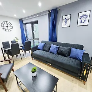 Gdy2 - The Dragon Apartamento Londres